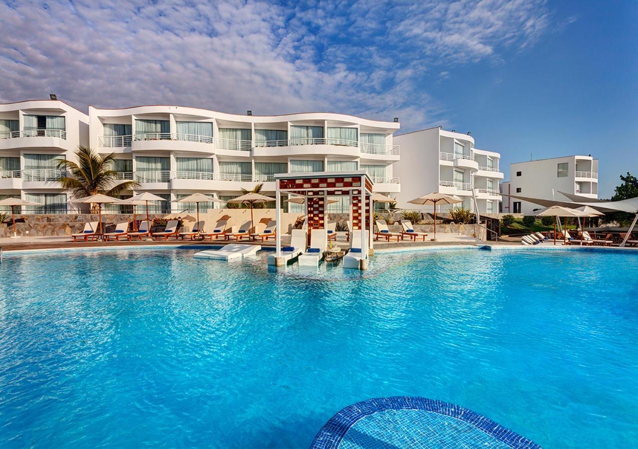 VPX Hotel Asia Buitenkant foto