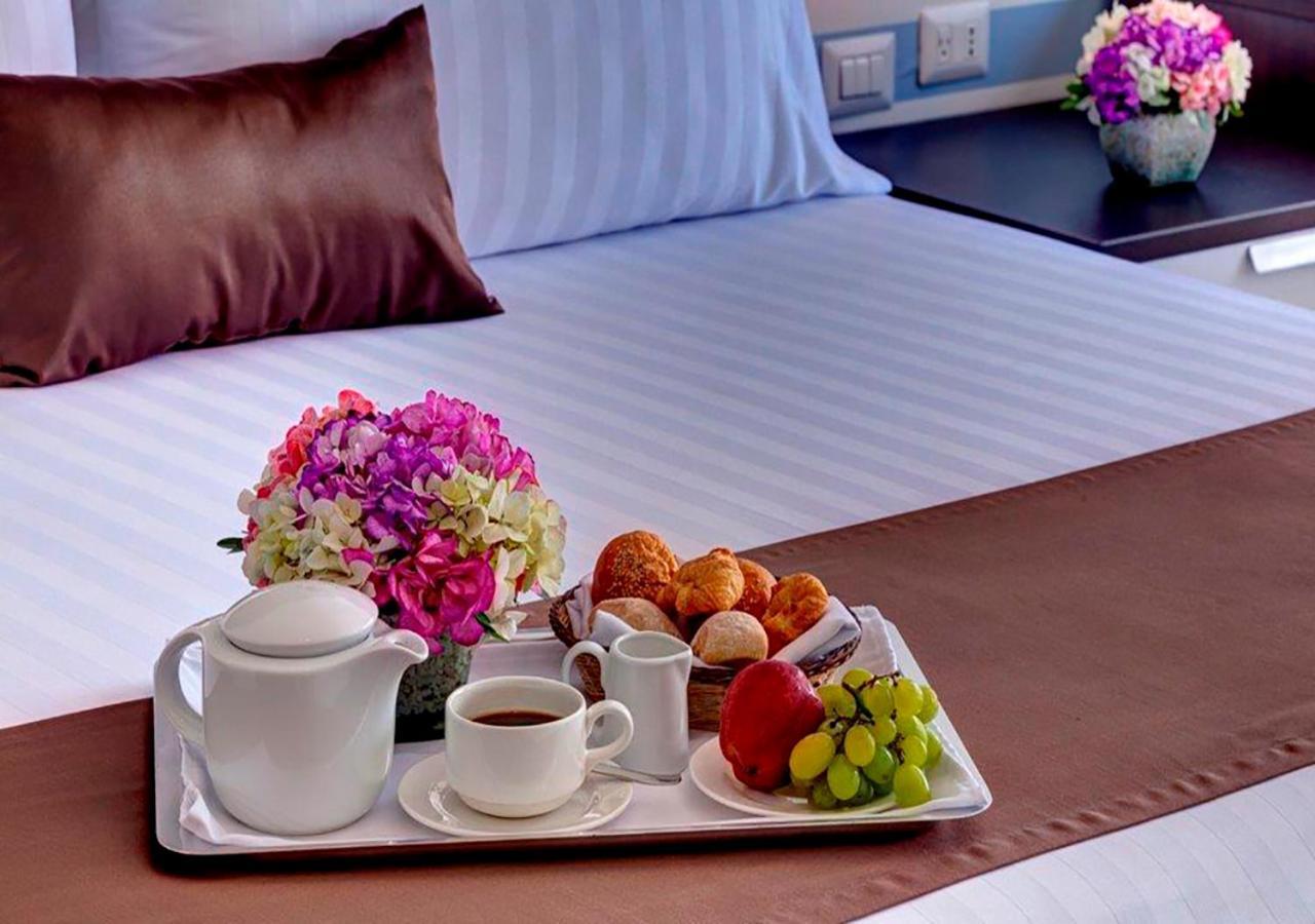 VPX Hotel Asia Buitenkant foto